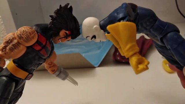 обзор фигурки Марвел X-Men морф