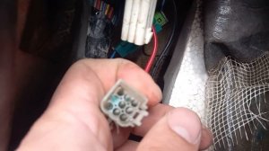 Блок стеклоподъёмника приора живет своей жизнью...