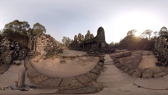 360 video: Bayon Temple, Siem Reap, Cambodia смотреть онлайн