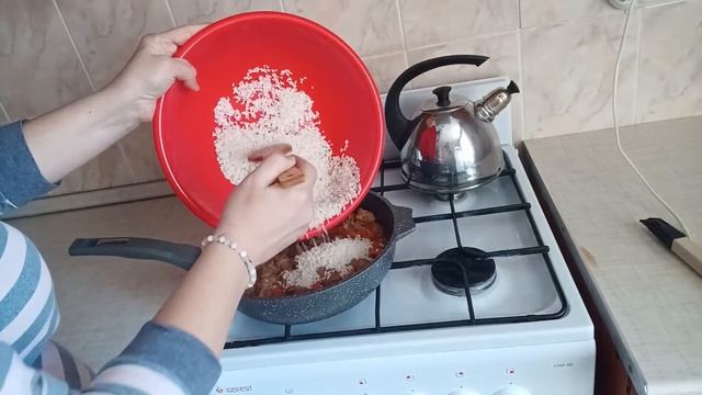 Доброе утро ♥️ Плов из индейки 👌 Уборочка с музыкой 🪗 смотреть онлайн