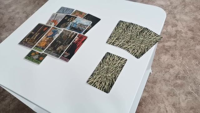 Хочет ли он быть со мной? Чувства загаданного мужчины | Расклад Таро на колоде Игра престолов смотреть онлайн