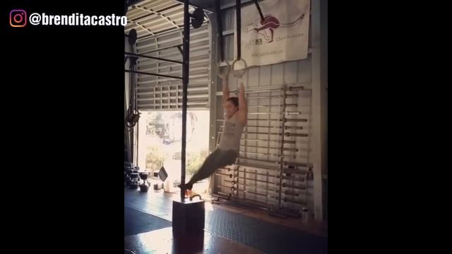 BRENDA CASTRO - ATHLETES CROSSFIT 2017