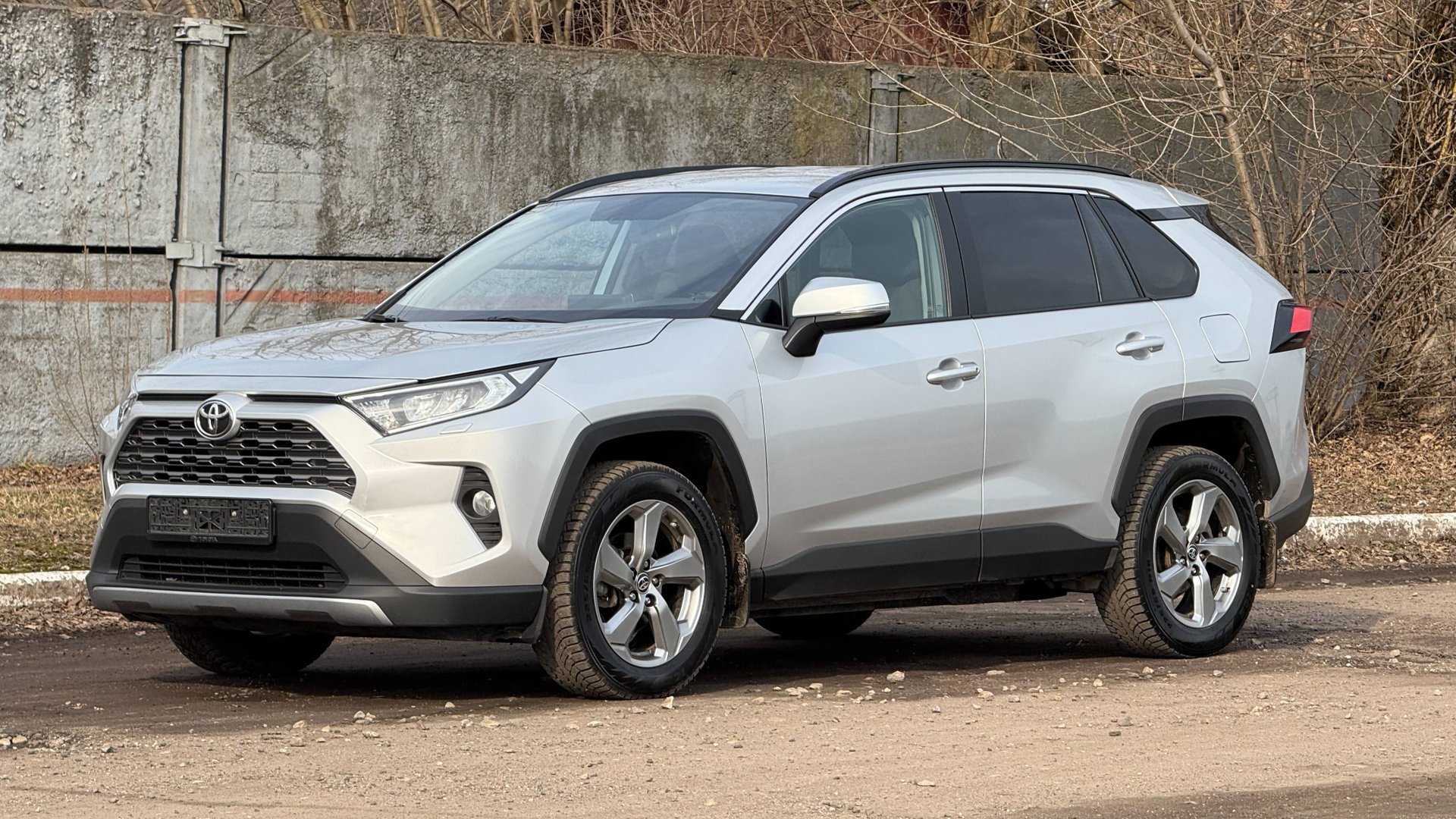 Toyota Rav4 AWD 2021. Мечта многих в наличии и свободной продаже. смотреть онлайн