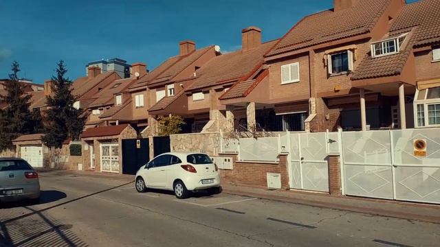 VLOG: В каких домах живут испанцы??? 16.11.2020 смотреть онлайн
