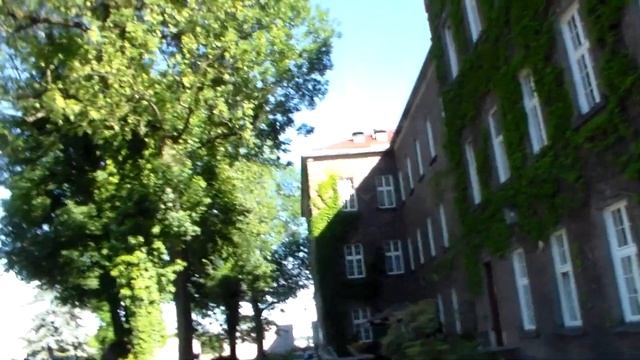 Замок Вавель у Краковi смотреть онлайн
