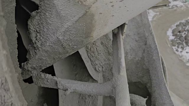 Как работает миксер бетономешалки (автобетоносмесителя) смотреть онлайн