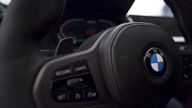 Motorecenzja BMW M135i Mperformance Carbon Xdrive 306hp 450nm смотреть онлайн