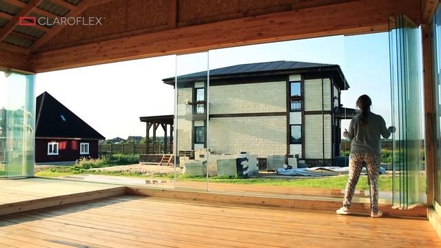 Frameless glazing system CLAROFLEX PIVOT смотреть онлайн