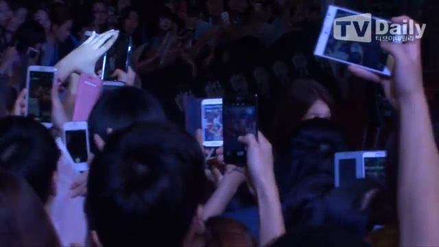 [Clip] 140721 Suzy - Movie "ROARING CURRENTS" VIP Premiere смотреть онлайн