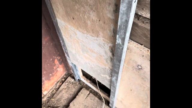Автоматическая дверь в курятник своими руками смотреть онлайн