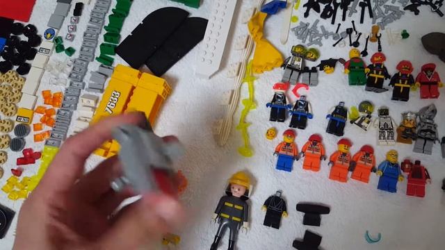 Collect - 232 Lego Bulk Bought(10k $20) - Categorizing 06