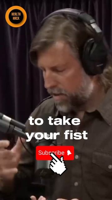 James Nestor Shares The Difference Between Mouth Breathing And Nose Breathing