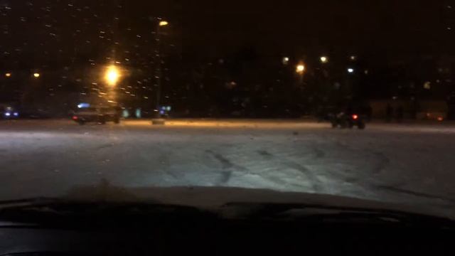Вываливаем бочком BMW 525 snow drift смотреть онлайн