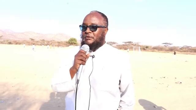 Gudoomaiyeha W.Waxbarshada Awdal Xuseen Sitiin Oo Si Rasmiya U Furay Tartanka Kubada Cagta Ee Dugsi смотреть онлайн