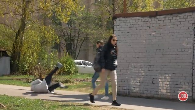 ПОДСТАВА   убийство средь бела дня   подстава или настоящий пранк Энтони и Тройб