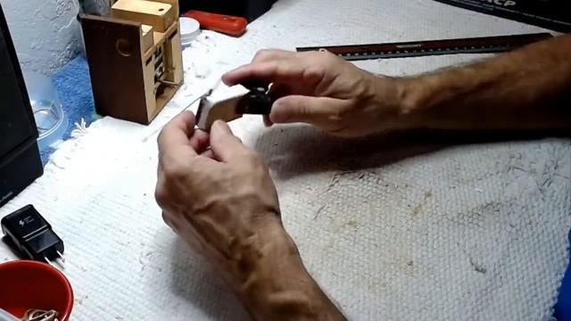 Cuckoo Clock Repair for Debbie смотреть онлайн