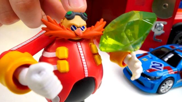 Доктор Эггман создал РОБОТА чтобы уничтожить СОНИКА! Видео игры битвы для детей смотреть онлайн