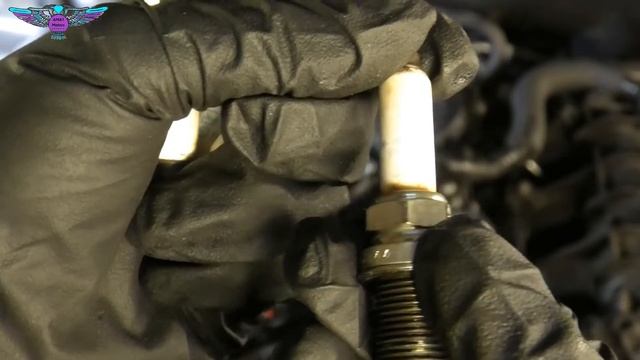 Audi a4 avant s-line 2011 2.0 TFSI spark plugs coil packs removal replacement смотреть онлайн