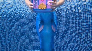 Русалка спасает пупсика Беби Бон - Видео для девочек - Сундук Русалки и Кукла Baby Born КАК МАМА