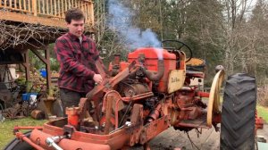 Нашли старый трактор 1954 года. Заведется ли?! Поедем?!