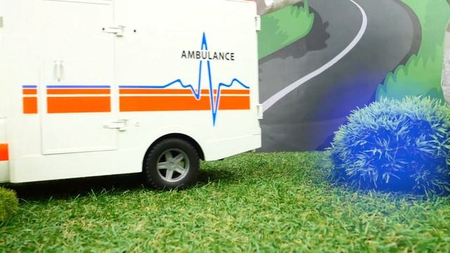 Железный Человек стал ХАЛКОМ? Видео с супергероями Мстители для мальчиков смотреть онлайн