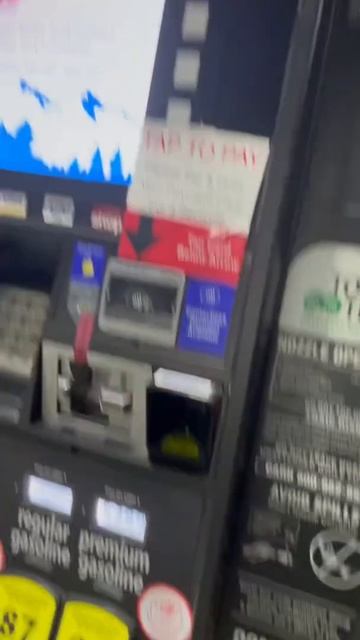 BMW X5 M50i Gas                     #shorts