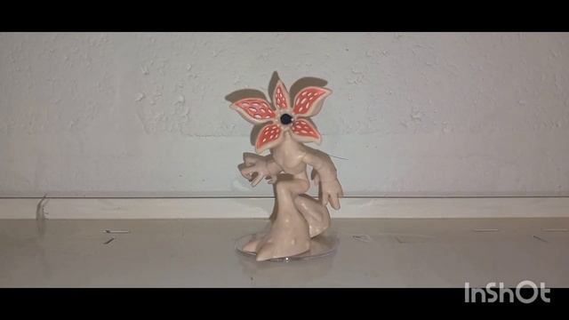 Funko Stranger Things Mystery Mini: Eddie And Demogorgan смотреть онлайн
