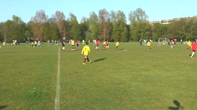 Newell Academy V Clooney Soccer School (D&D Cup Quarter Final, 9th May 2016) смотреть онлайн