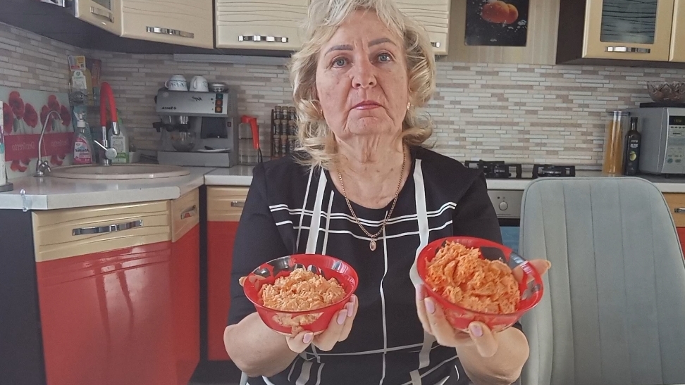 Салат 🥗 с морковью 🥕 и мандаринами 🍊 смотреть онлайн