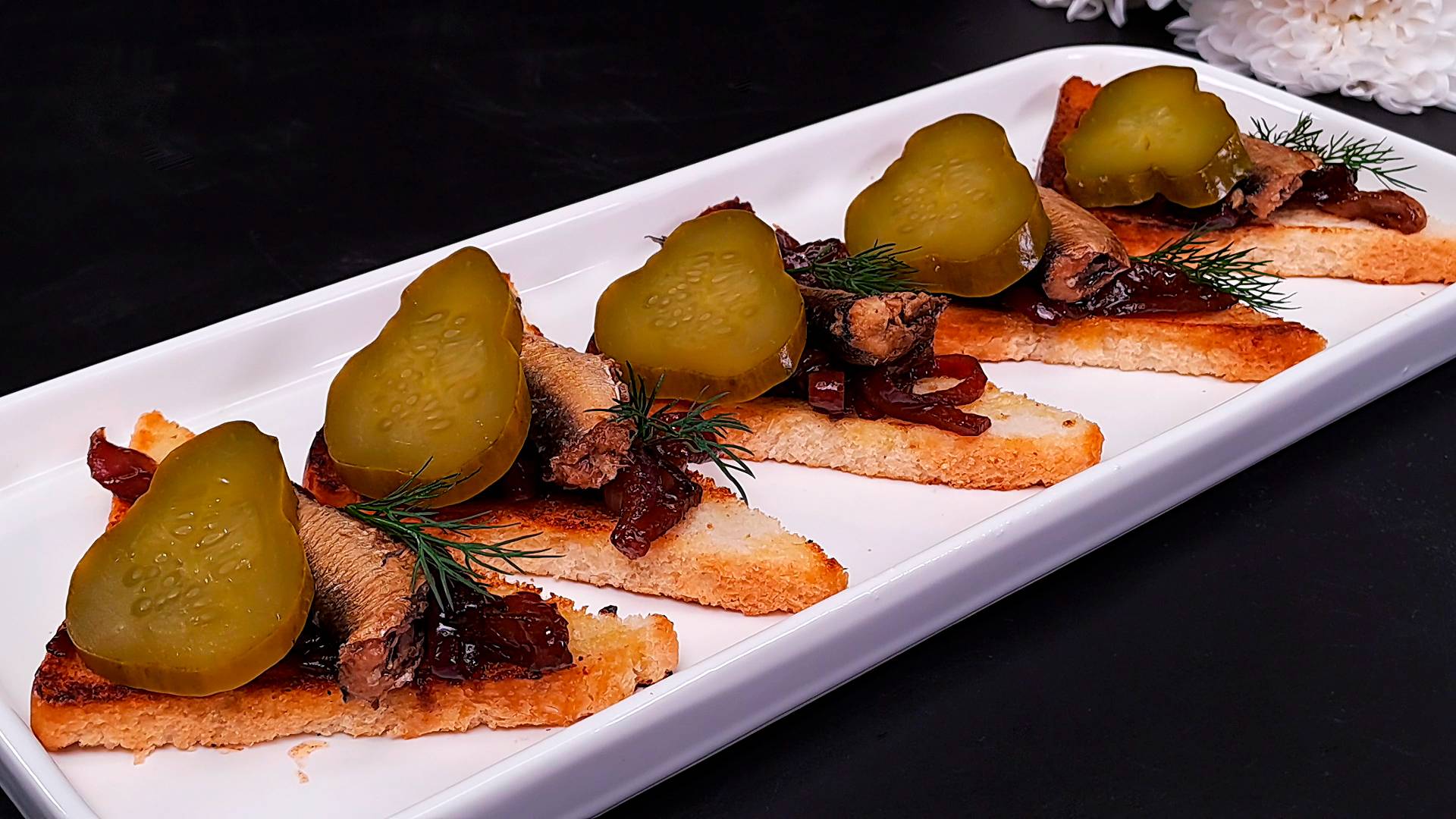 Легкий фуршет перед праздничным столом смотреть онлайн