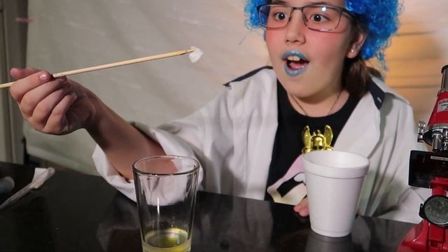 EXPERIMENTO De QUÍMICA Para CRIANÇAS Como Derreter Isopor Em Casa Fácil Cientista Maluka