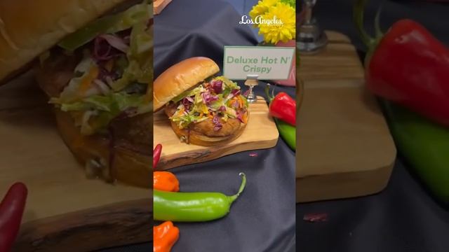 Kevin Hart sets to give us all plant-based food options with his new restaurant, Hart House #shorts смотреть онлайн