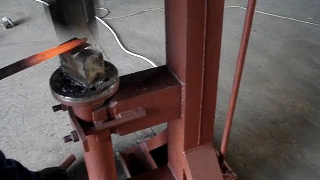 Электрический кузнечный молот смотреть онлайн