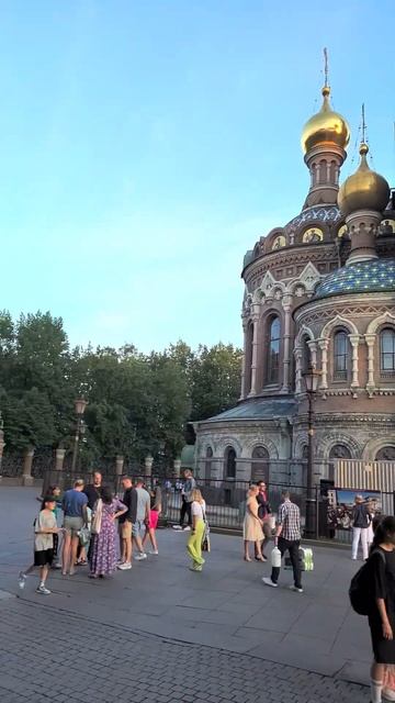 Прогулка по Ленинграду. Храм Спаса на крови... смотреть онлайн