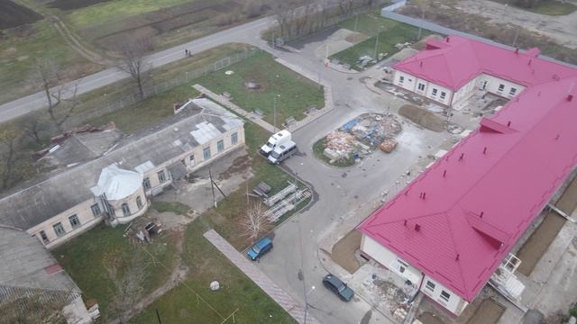 Больнице 100 лет ...новая рядом .