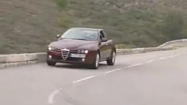 ALFA ROMEO 159 2 4 JTDm 200ch смотреть онлайн