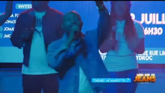 « Hosanna » par le Fr Christian Olongo à la JMC смотреть онлайн