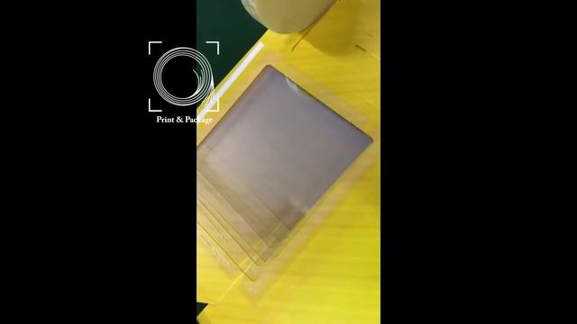 Машина для обрезки углов и вклейки пленочных окошек FM 750T смотреть онлайн