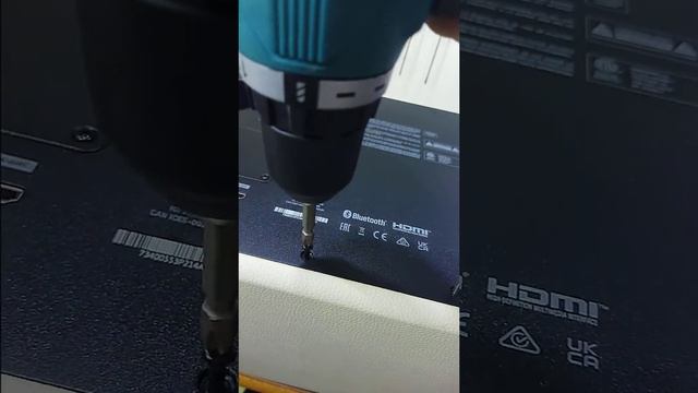 Repair the Woburn 3 Bluetooth speaker that won't power on смотреть онлайн