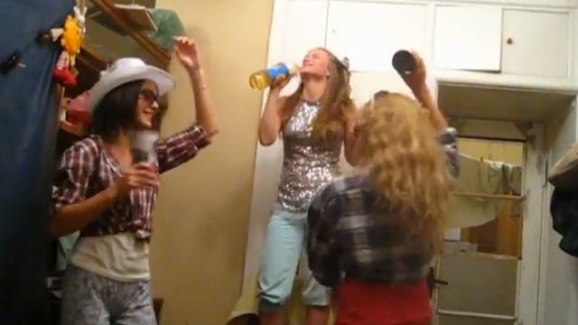 Группа "Бабочки" ч.1 смотреть онлайн