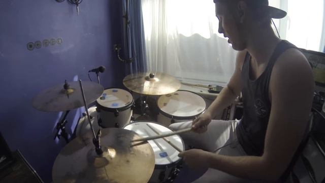 Jump Around - Drum Cover by Brandon Gray смотреть онлайн
