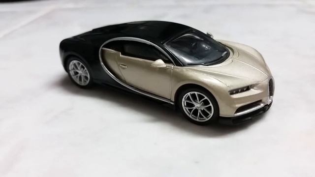Bugatti Chiron Hypercar Collection 1/64 смотреть онлайн
