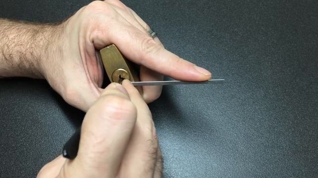 Yale 750 Closed Shackle Padlock Picked смотреть онлайн