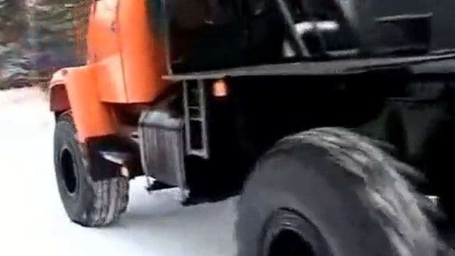 Лесовозы и сортиментовозы КрАЗ смотреть онлайн