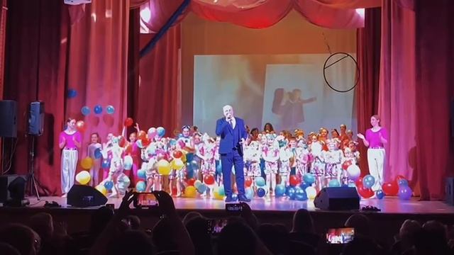 концерт к 8 марта 🥰 смотреть онлайн