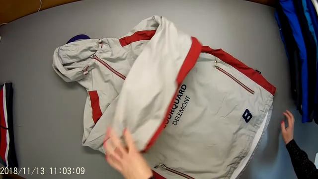 СЕКОНД ХЕНД. Артикул С 196. Уп. № 1. Спортивный микс S/Cream. Стр. Швейцария.