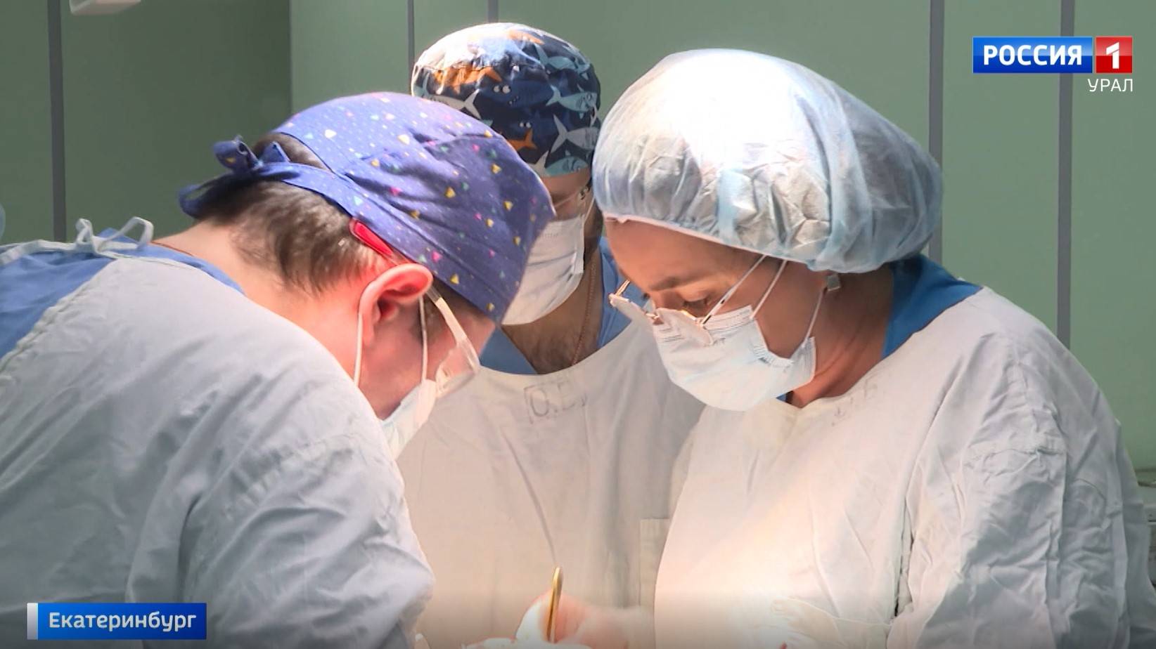 К Международному женскому дню.