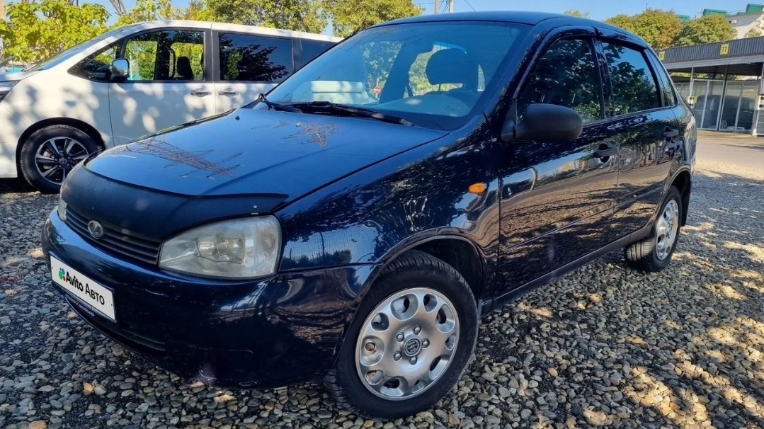 Lada Kalina 2007г 1.6 МТ смотреть онлайн