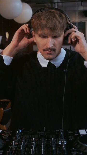 Джаз-хаус, который захочется слушать на репите 🎷🔥 смотреть онлайн