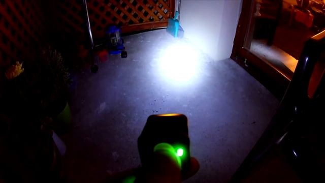 LED Bicycle Front Light Cycling Warning Light Smart Temperature Regulated Lamp IPX6 Waterproof смотреть онлайн